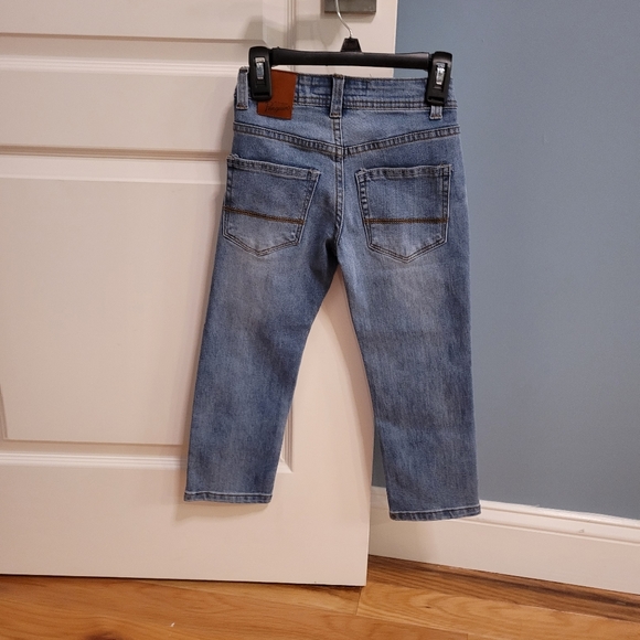 Kid’s jeans - Picture 4 of 5